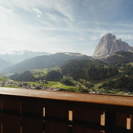 Oberaldoss Residence Wellness Santa Cristina Val Gardena Bagian luar foto